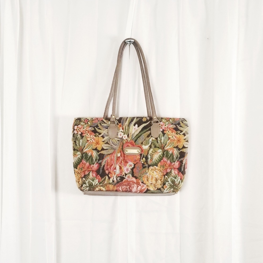 Vintage Floral Tapestry Bag